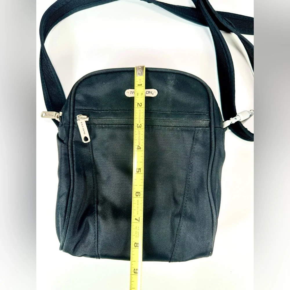 Travelon Black Anti-Theft Small tour Crossbody bag